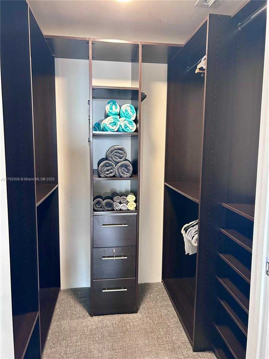 Small Image of 1830 SOUTH OCEAN DR #4106, Hallandale Beach Number 15