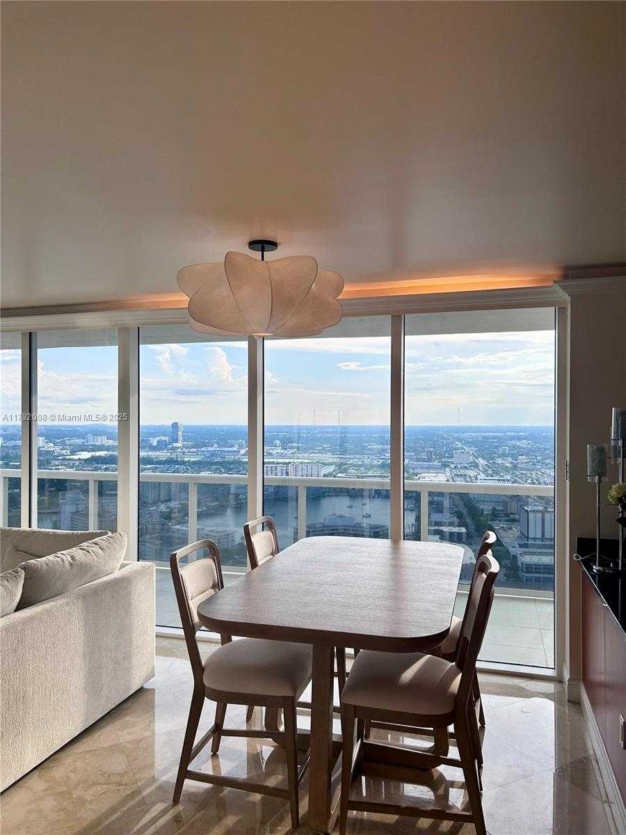 Small Image of 1830 SOUTH OCEAN DR #4106, Hallandale Beach Number 2