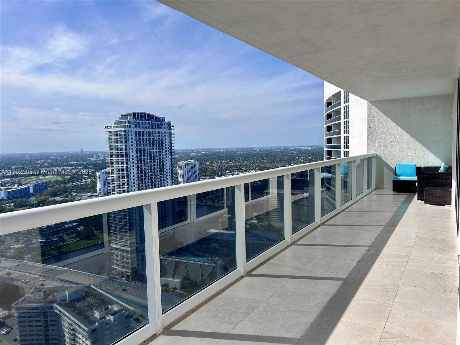 Small Image of 1830 SOUTH OCEAN DR #4106, Hallandale Beach Number 26