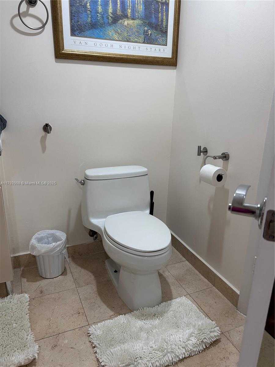 Small Image of 1830 SOUTH OCEAN DR #4106, Hallandale Beach Number 29