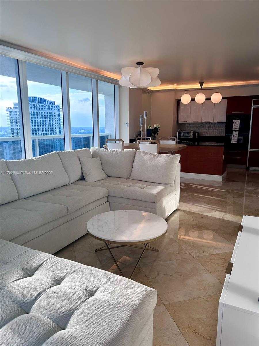 Small Image of 1830 SOUTH OCEAN DR #4106, Hallandale Beach Number 3
