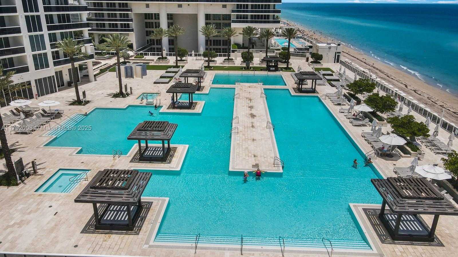 Small Image of 1830 SOUTH OCEAN DR #4106, Hallandale Beach Number 36