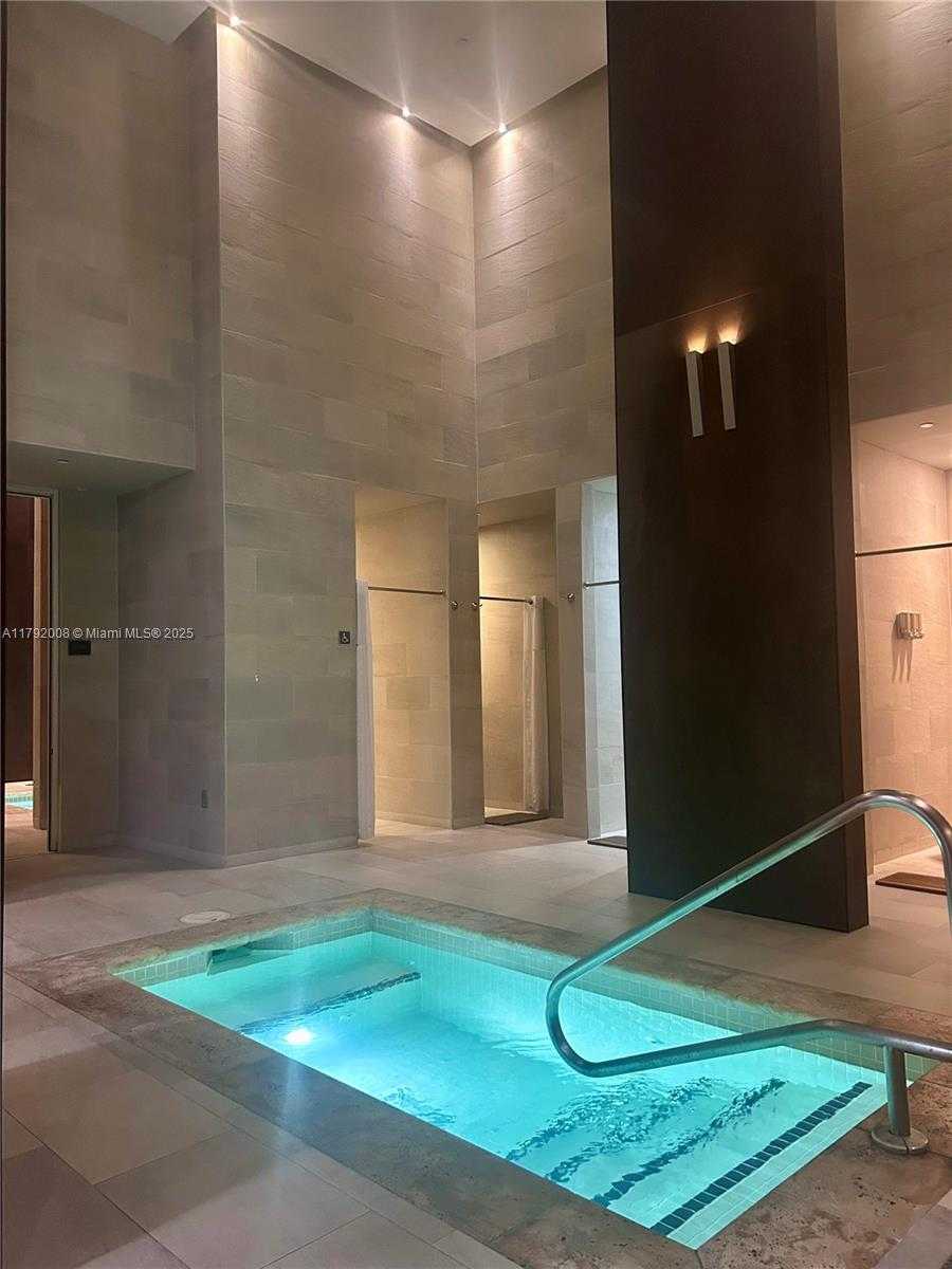 Small Image of 1830 SOUTH OCEAN DR #4106, Hallandale Beach Number 43