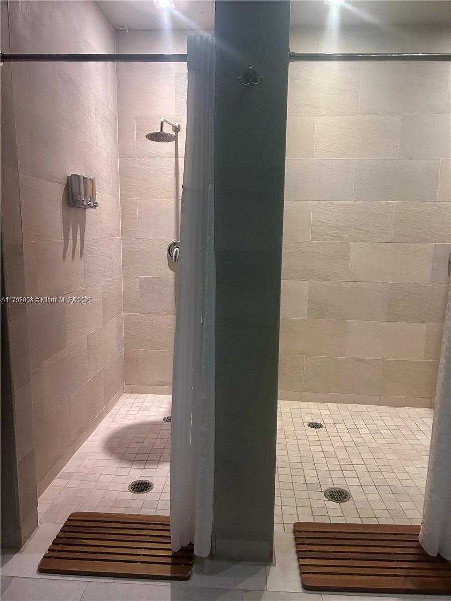 Small Image of 1830 SOUTH OCEAN DR #4106, Hallandale Beach Number 47