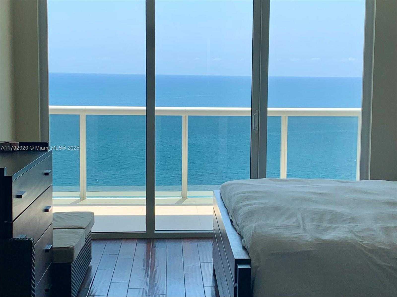 Small Image of 1850 SOUTH OCEAN DR #2303, Hallandale Beach Number 13
