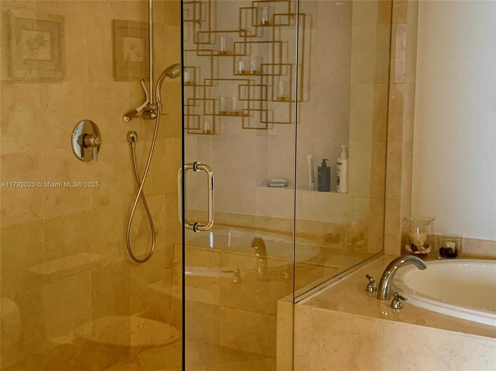 Small Image of 1850 SOUTH OCEAN DR #2303, Hallandale Beach Number 15