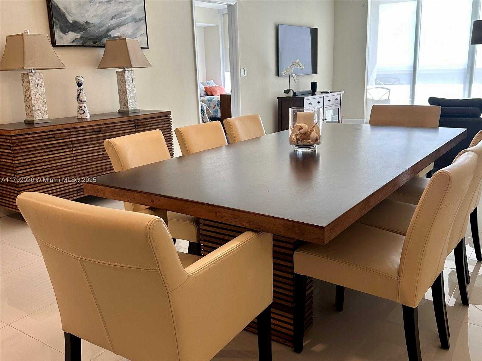 Small Image of 1850 SOUTH OCEAN DR #2303, Hallandale Beach Number 3