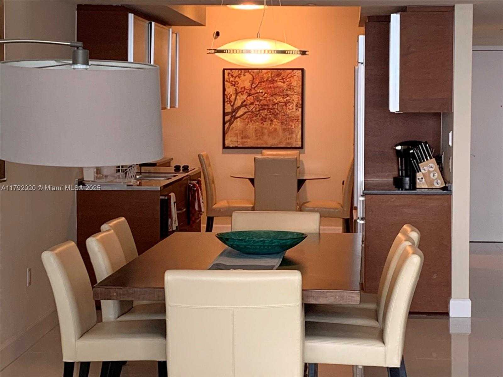 Small Image of 1850 SOUTH OCEAN DR #2303, Hallandale Beach Number 4