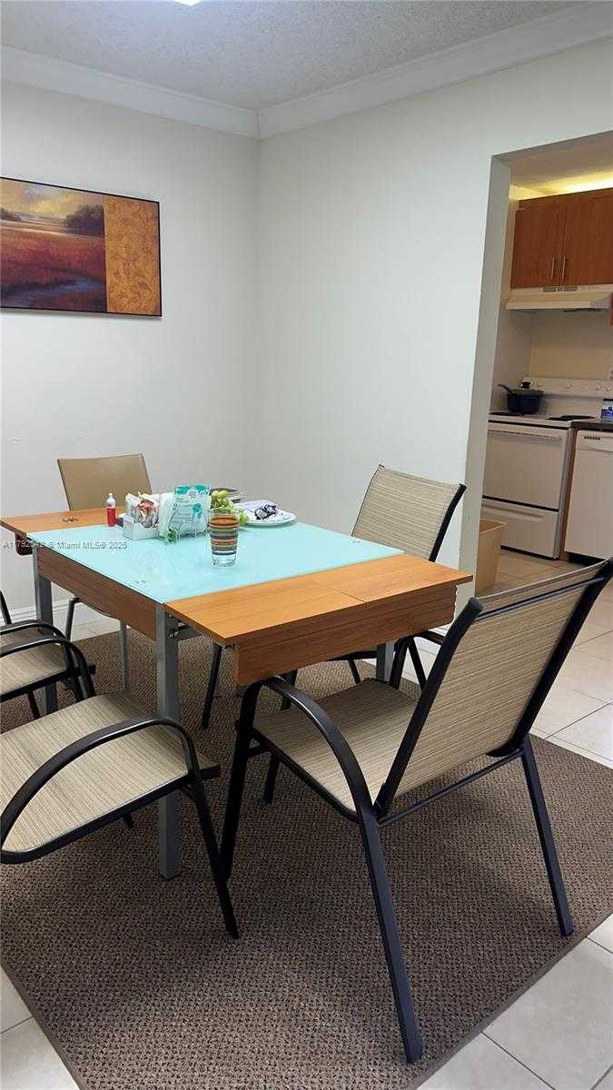 Small Image of 16909 NORTH BAY RD #608, Sunny Isles Beach Number 7