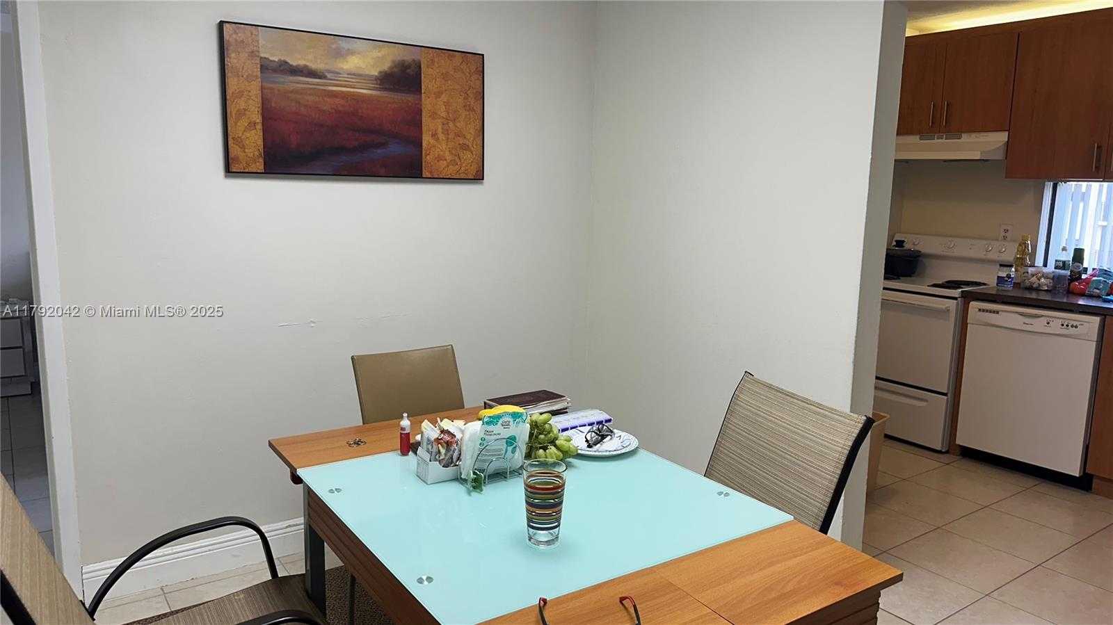 Small Image of 16909 NORTH BAY RD #608, Sunny Isles Beach Number 9