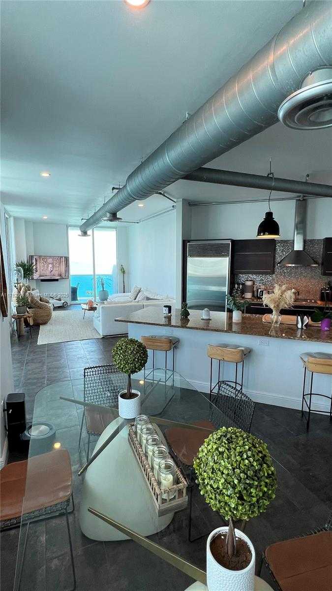 Small Image of 700 NORTH EAST 25TH ST #1703, Miami Number 24