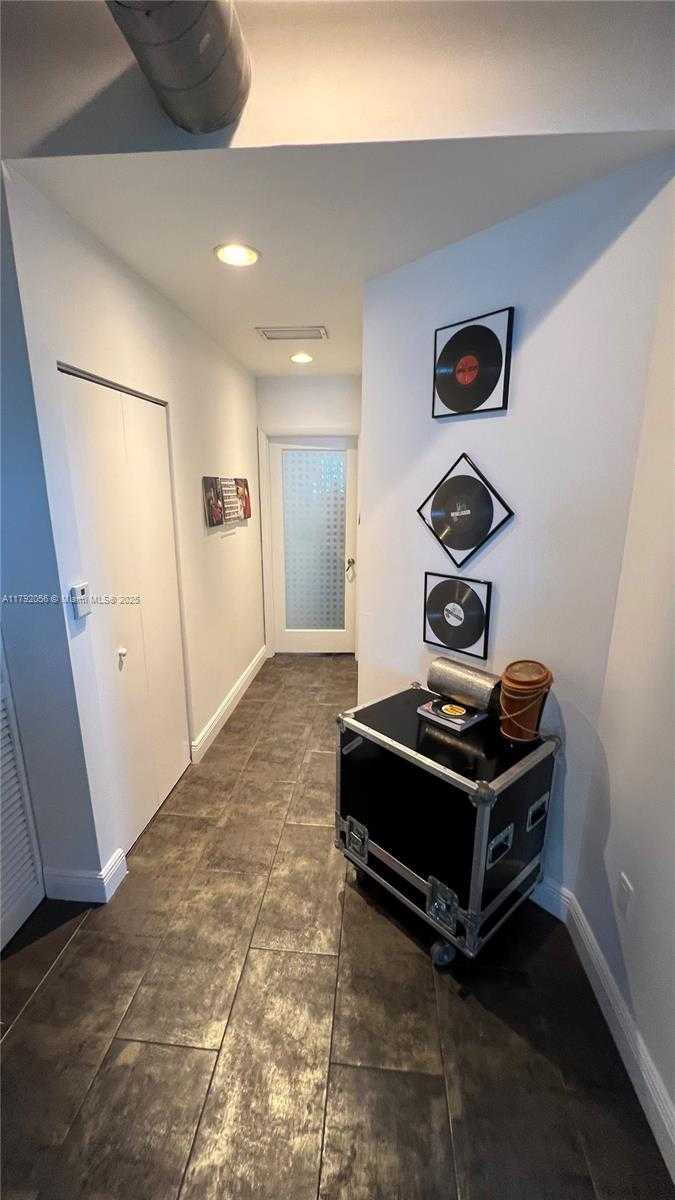 Small Image of 700 NORTH EAST 25TH ST #1703, Miami Number 70