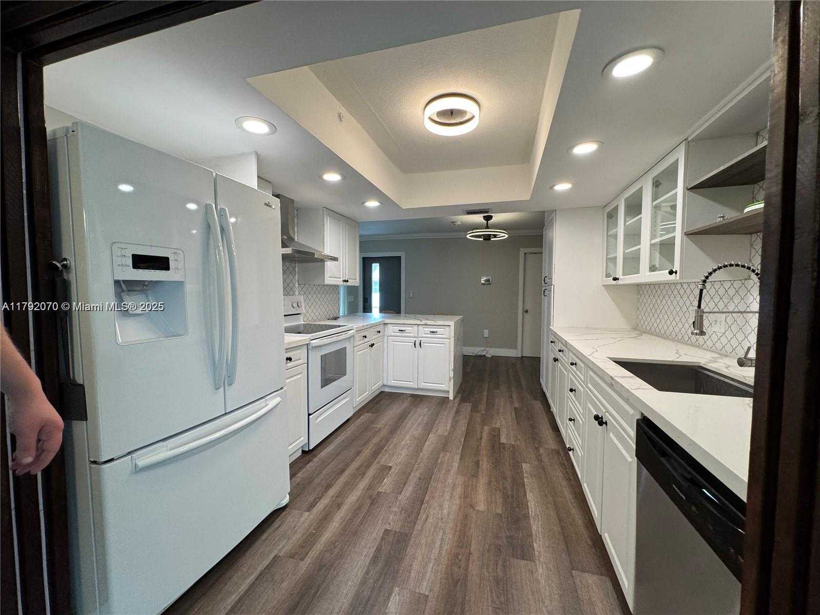 Small Image of 2631 NORTH WEST 94 AVE, Sunrise Number 10