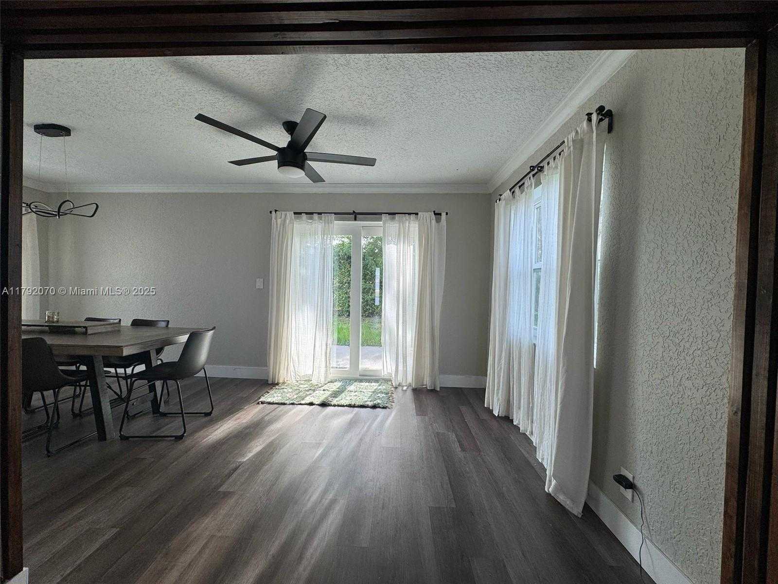 Small Image of 2631 NORTH WEST 94 AVE, Sunrise Number 14