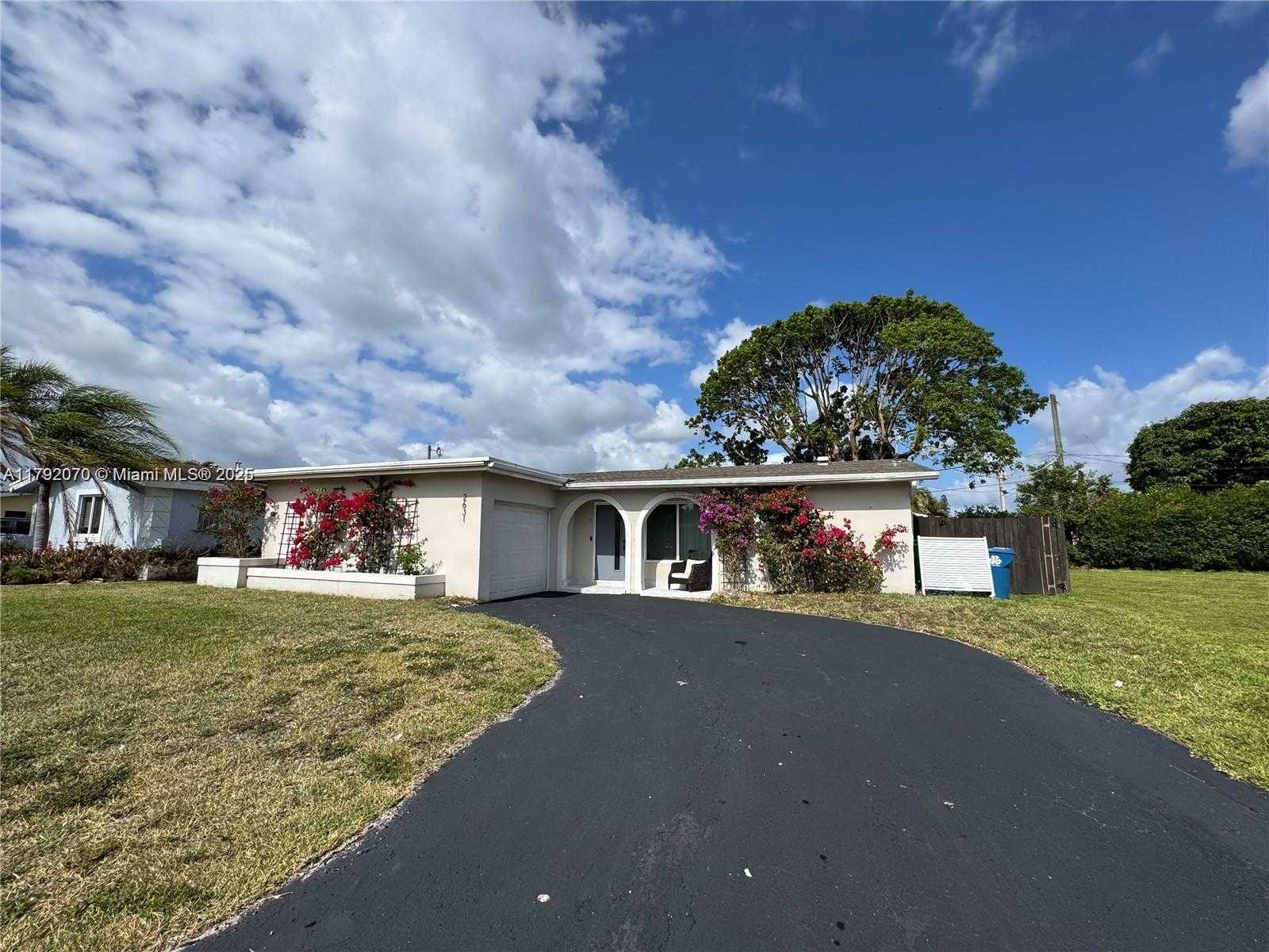Small Image of 2631 NORTH WEST 94 AVE, Sunrise Number 32