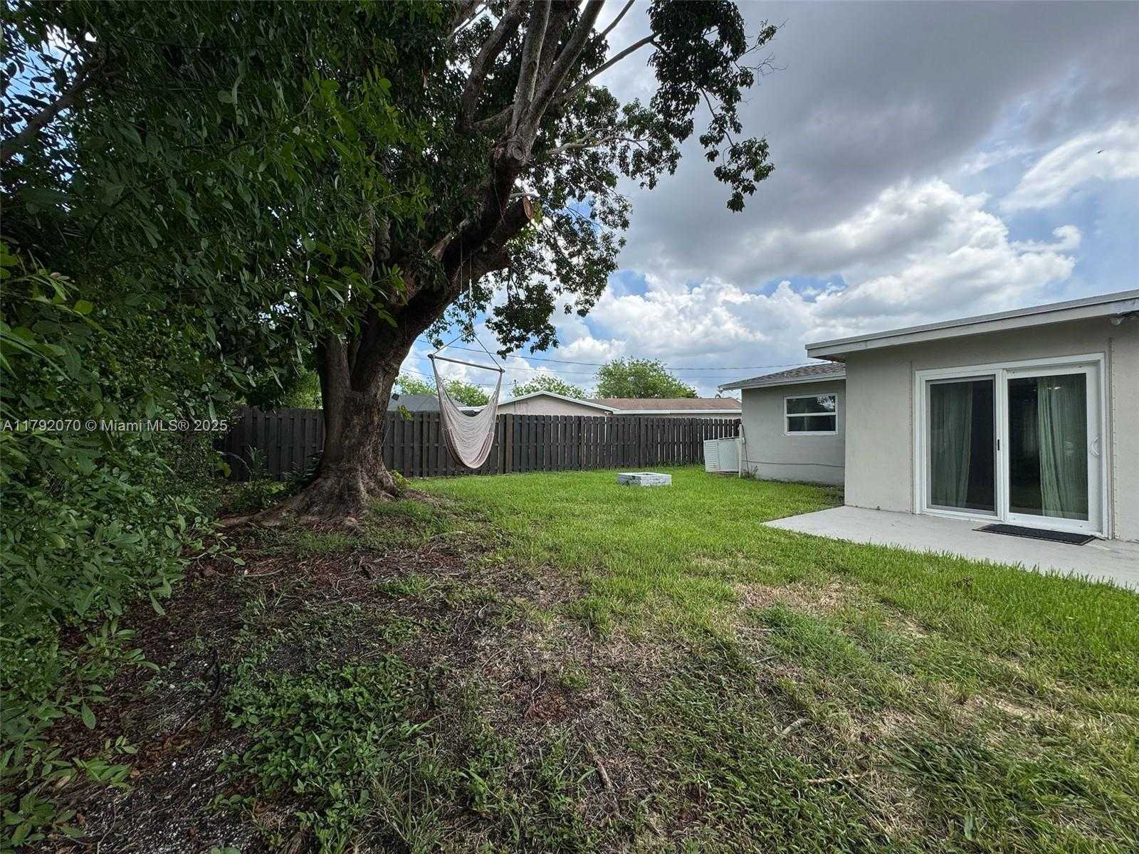 Small Image of 2631 NORTH WEST 94 AVE, Sunrise Number 34