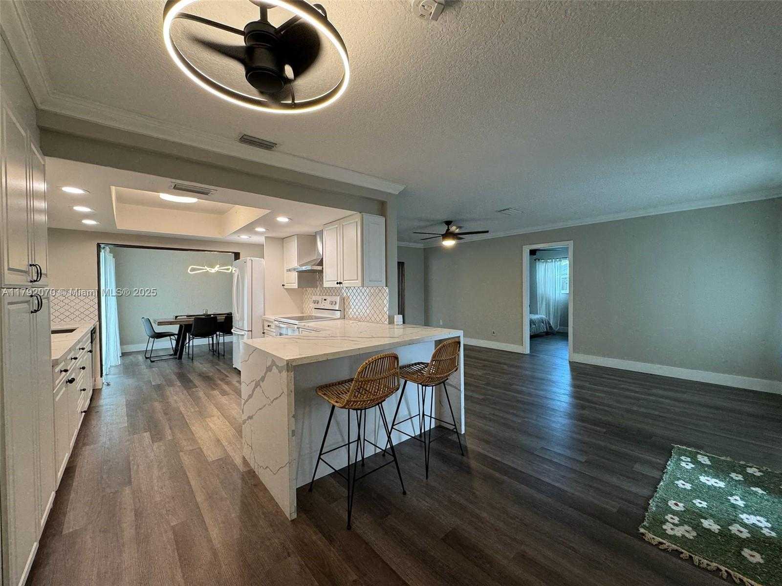 Small Image of 2631 NORTH WEST 94 AVE, Sunrise Number 8