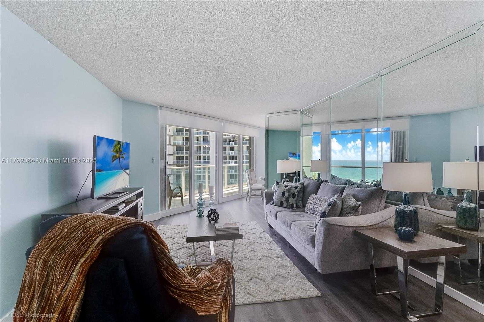 Small Image of 16445 COLLINS AVE #822, Sunny Isles Beach Number 3