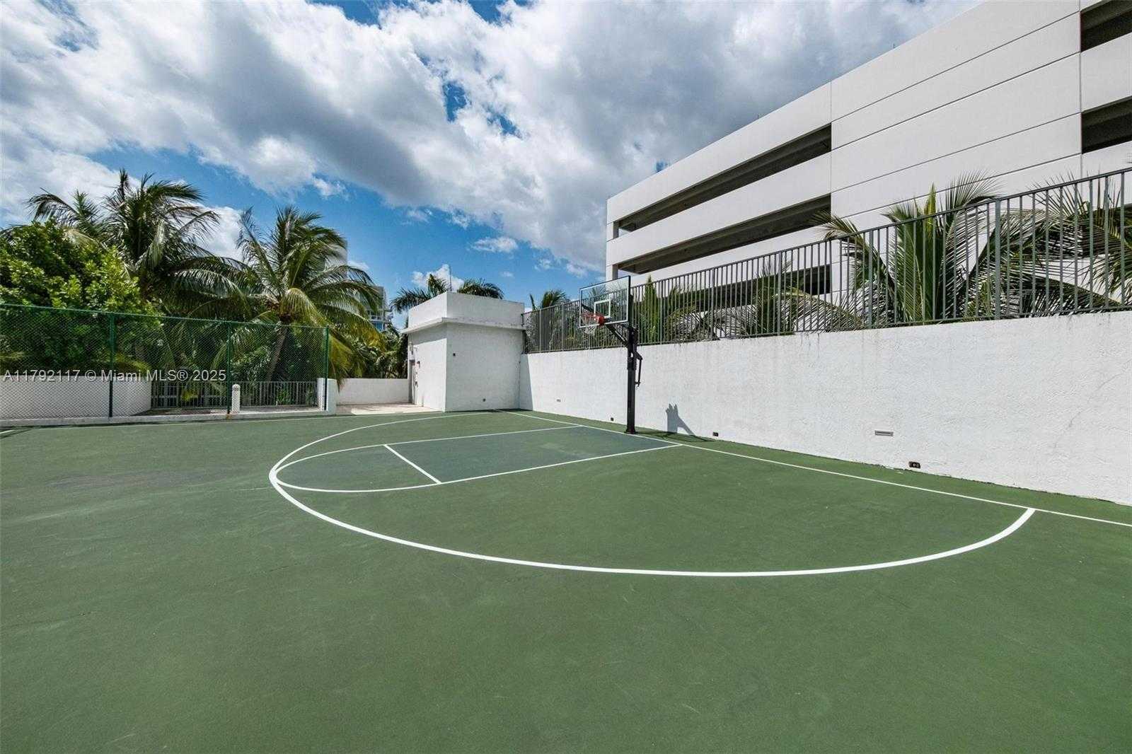 Small Image of 3029 NORTH EAST 188TH ST #816, Aventura Number 23