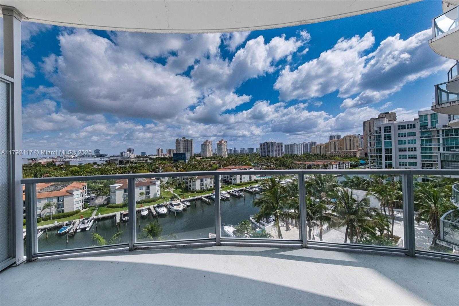 Small Image of 3029 NORTH EAST 188TH ST #816, Aventura Number 4
