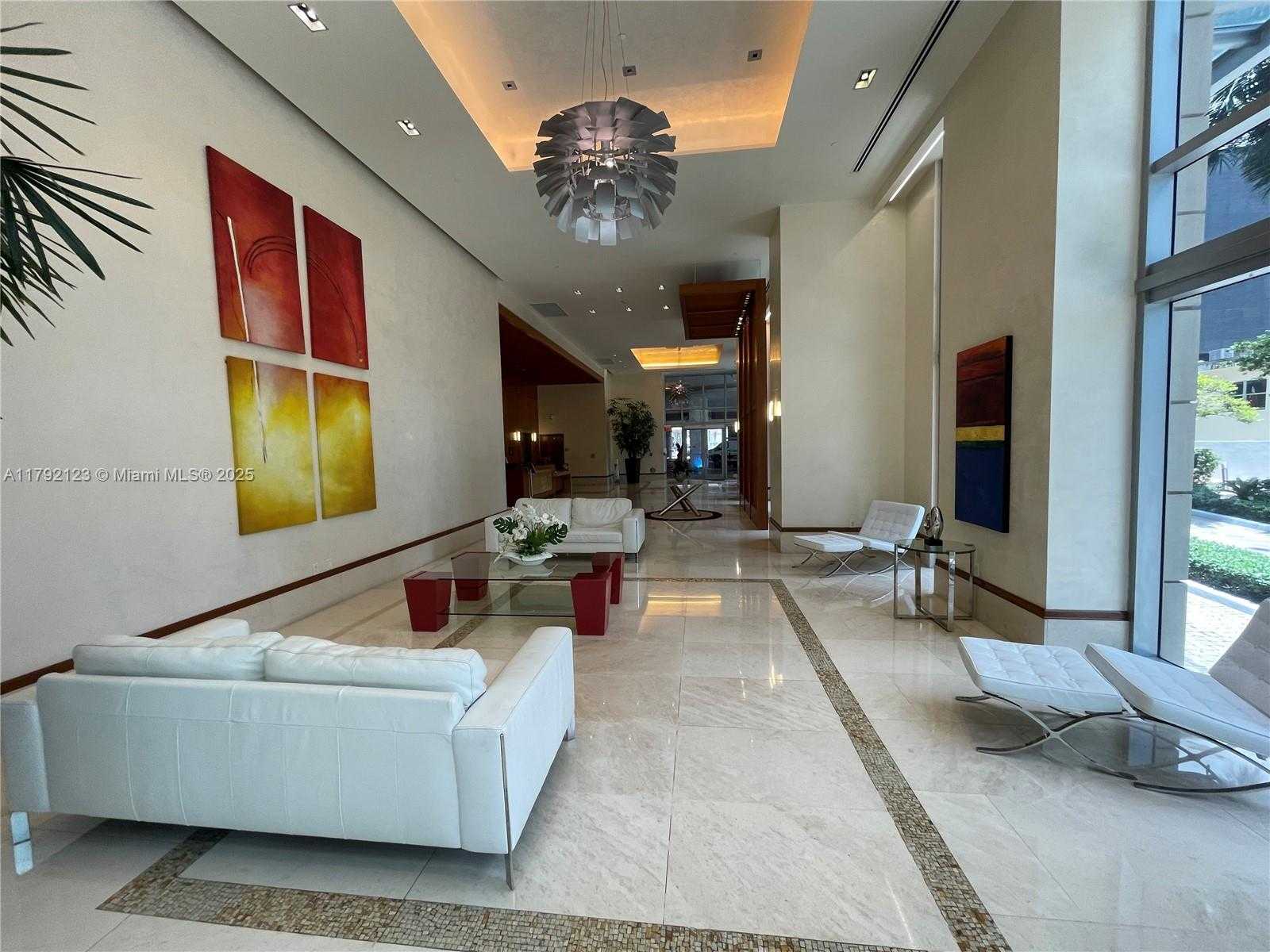 Small Image of 1060 BRICKELL AVE #3913, Miami Number 12