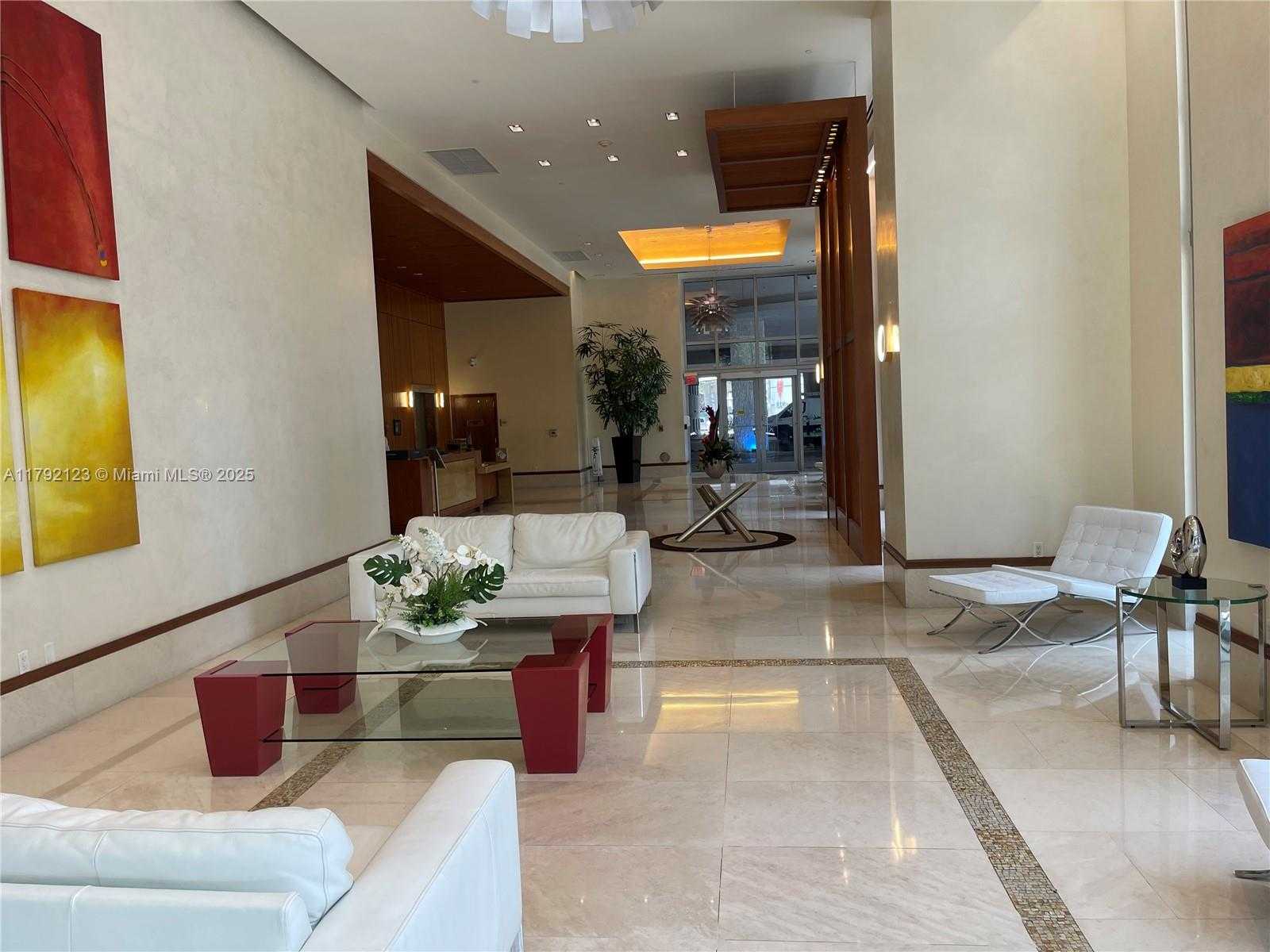 Small Image of 1060 BRICKELL AVE #3913, Miami Number 13