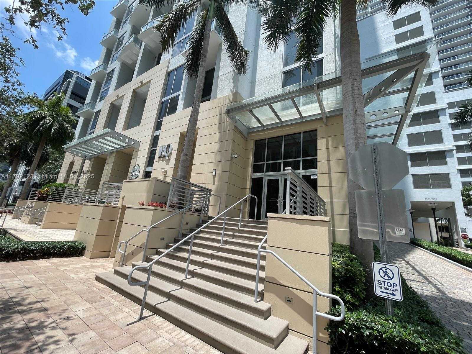 Small Image of 1060 BRICKELL AVE #3913, Miami Number 14