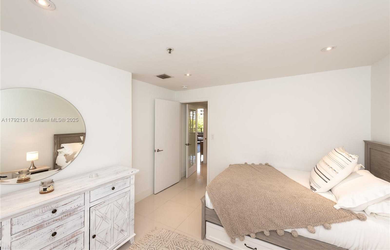 Small Image of 251 CRANDON BLVD #227, Key Biscayne Number 10
