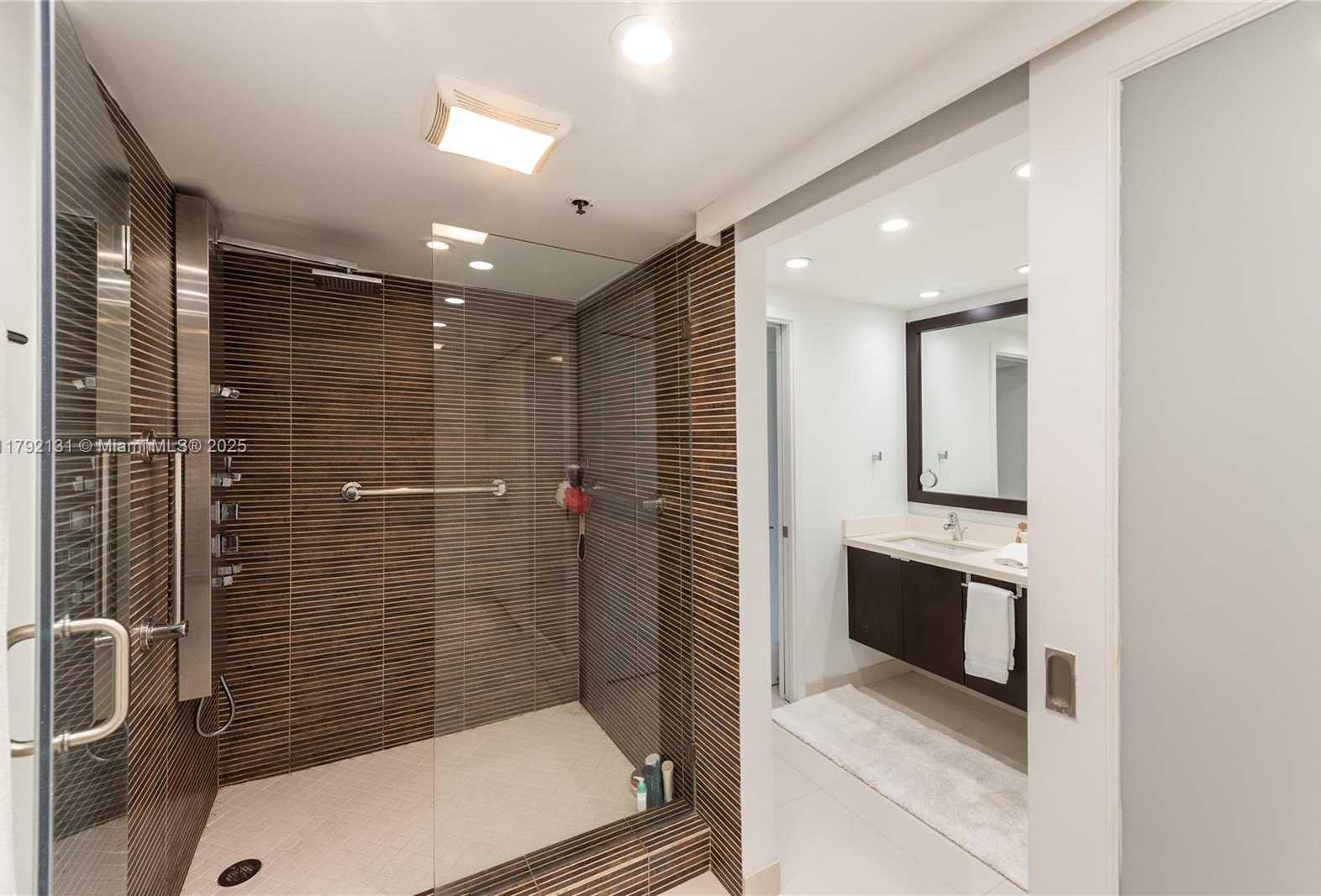 Small Image of 251 CRANDON BLVD #227, Key Biscayne Number 8