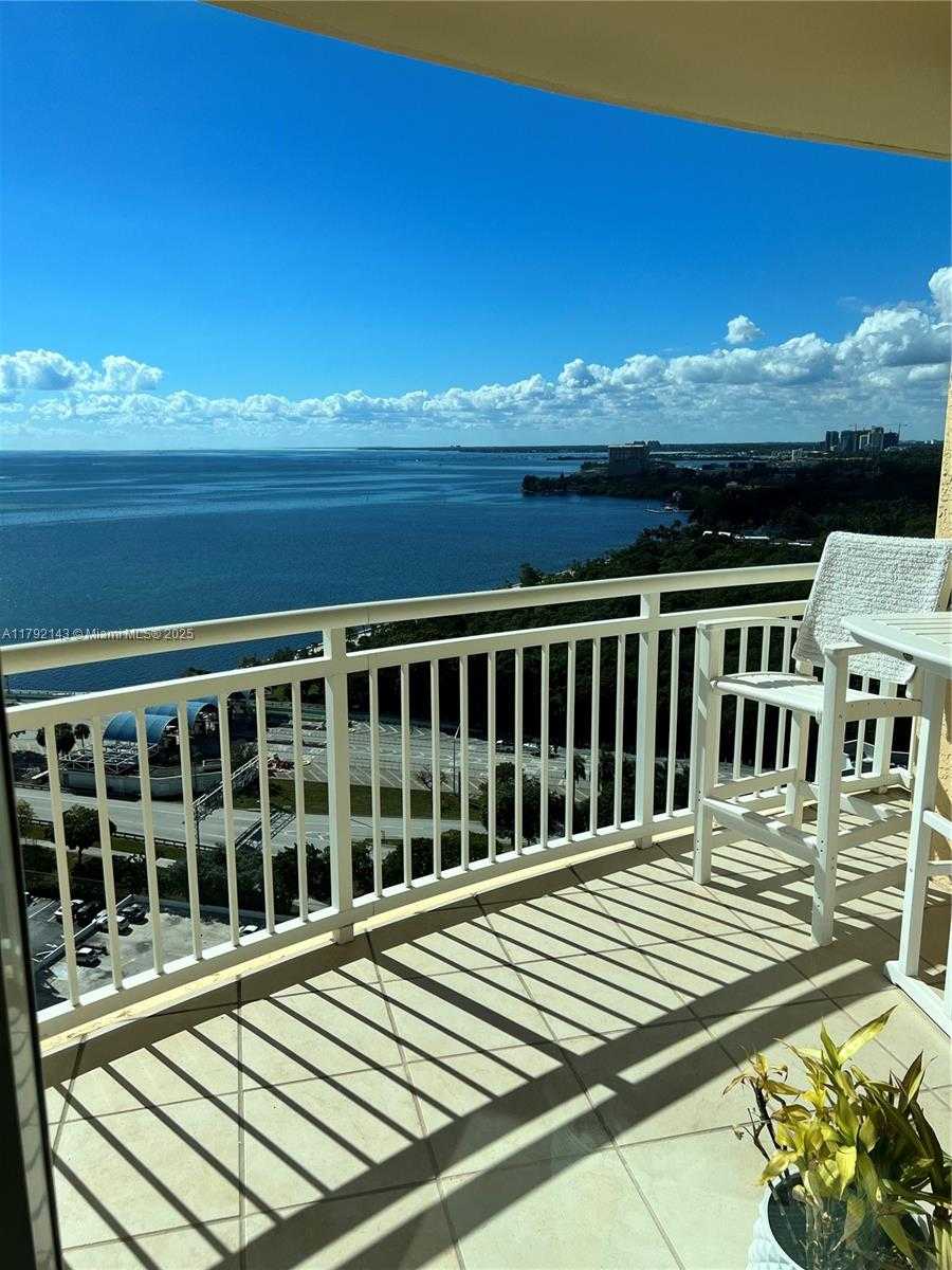 Small Image of 2475 BRICKELL AVE #2207, Miami Number 2