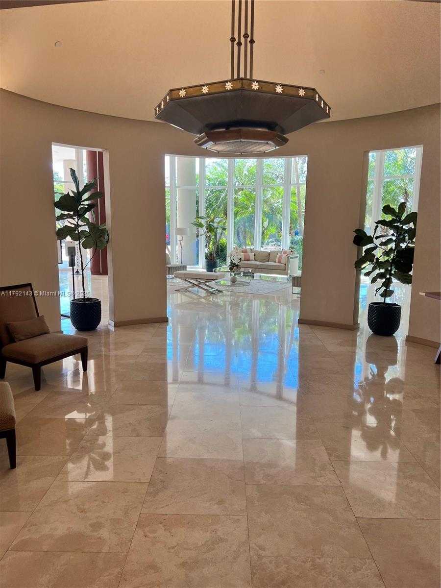 Small Image of 2475 BRICKELL AVE #2207, Miami Number 40