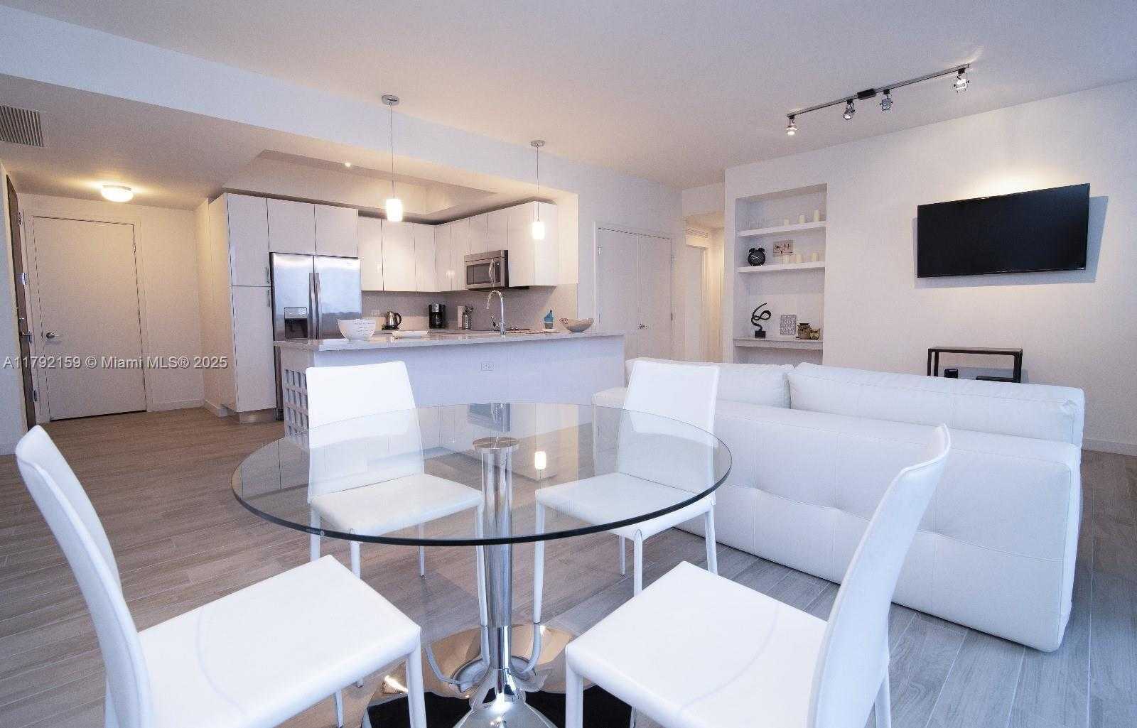 Small Image of 999 SOUTH WEST 1ST AVE #1514, Miami Number 2