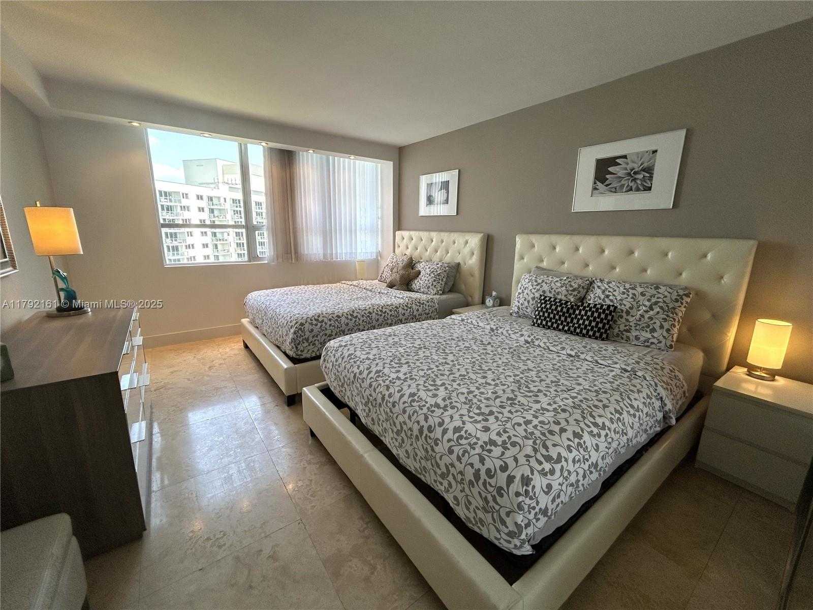 Small Image of 1500 BAY RD #1242S, Miami Beach Number 3