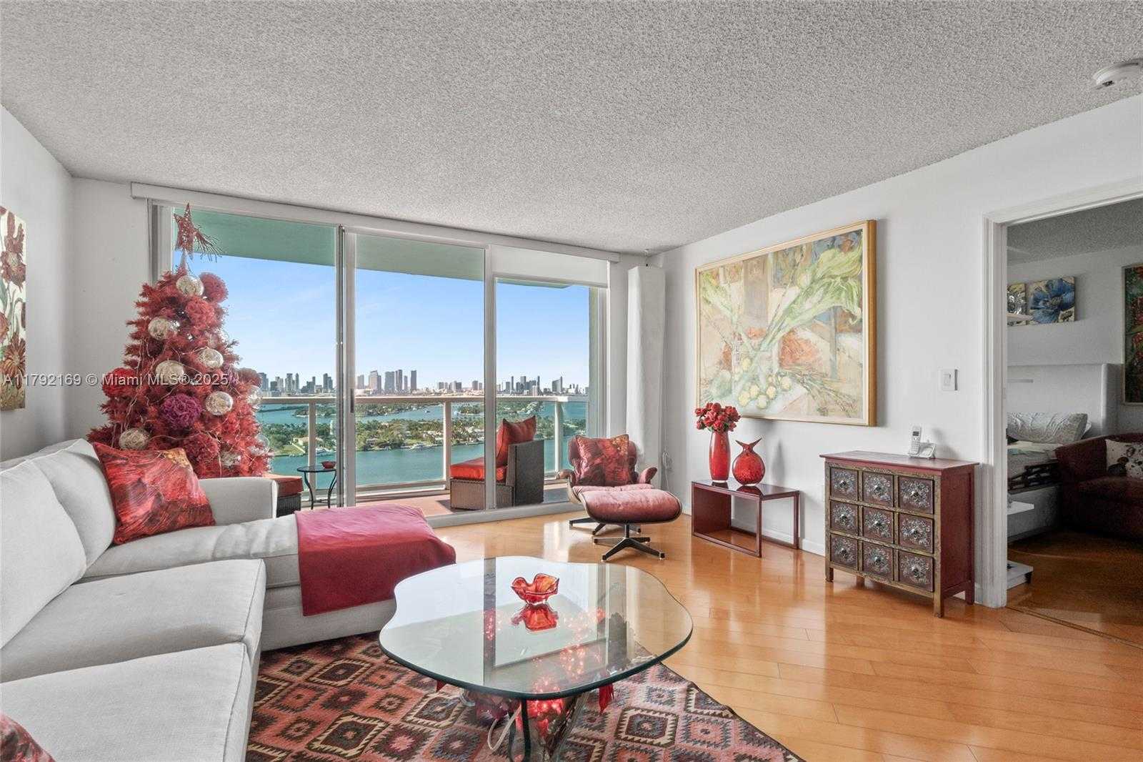 Small Image of 650 WEST AVE #2907, Miami Beach Number 10