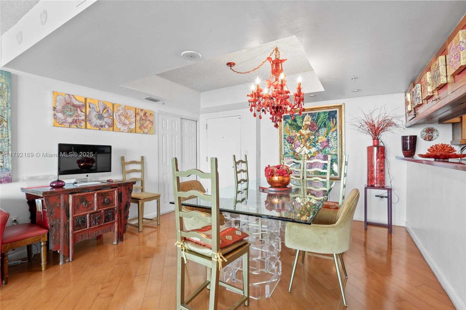 Small Image of 650 WEST AVE #2907, Miami Beach Number 13