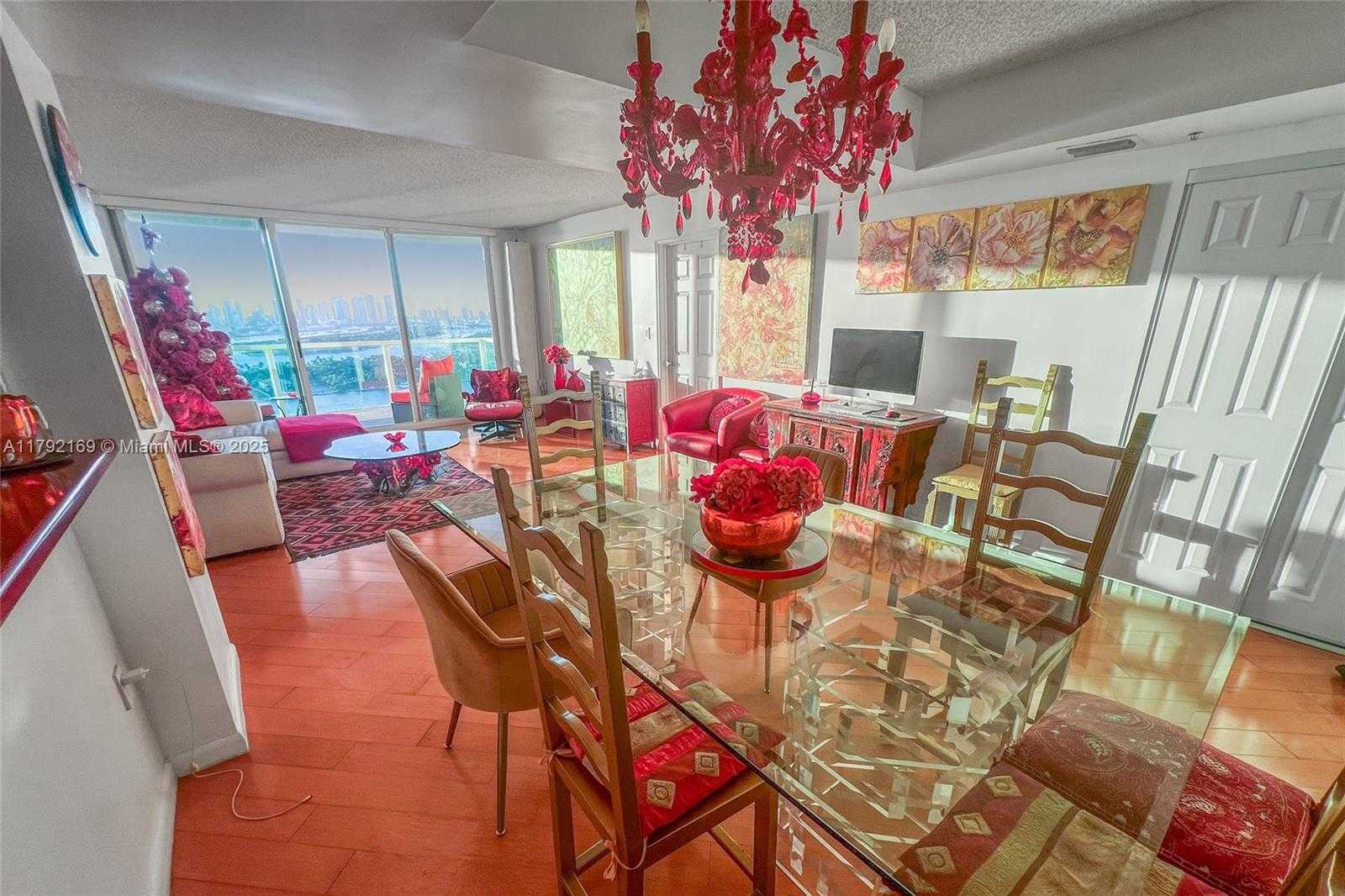 Small Image of 650 WEST AVE #2907, Miami Beach Number 14