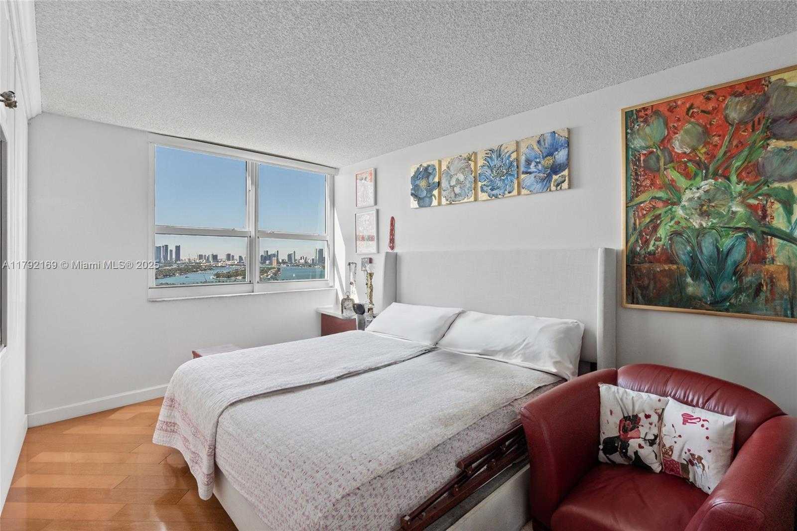 Small Image of 650 WEST AVE #2907, Miami Beach Number 25