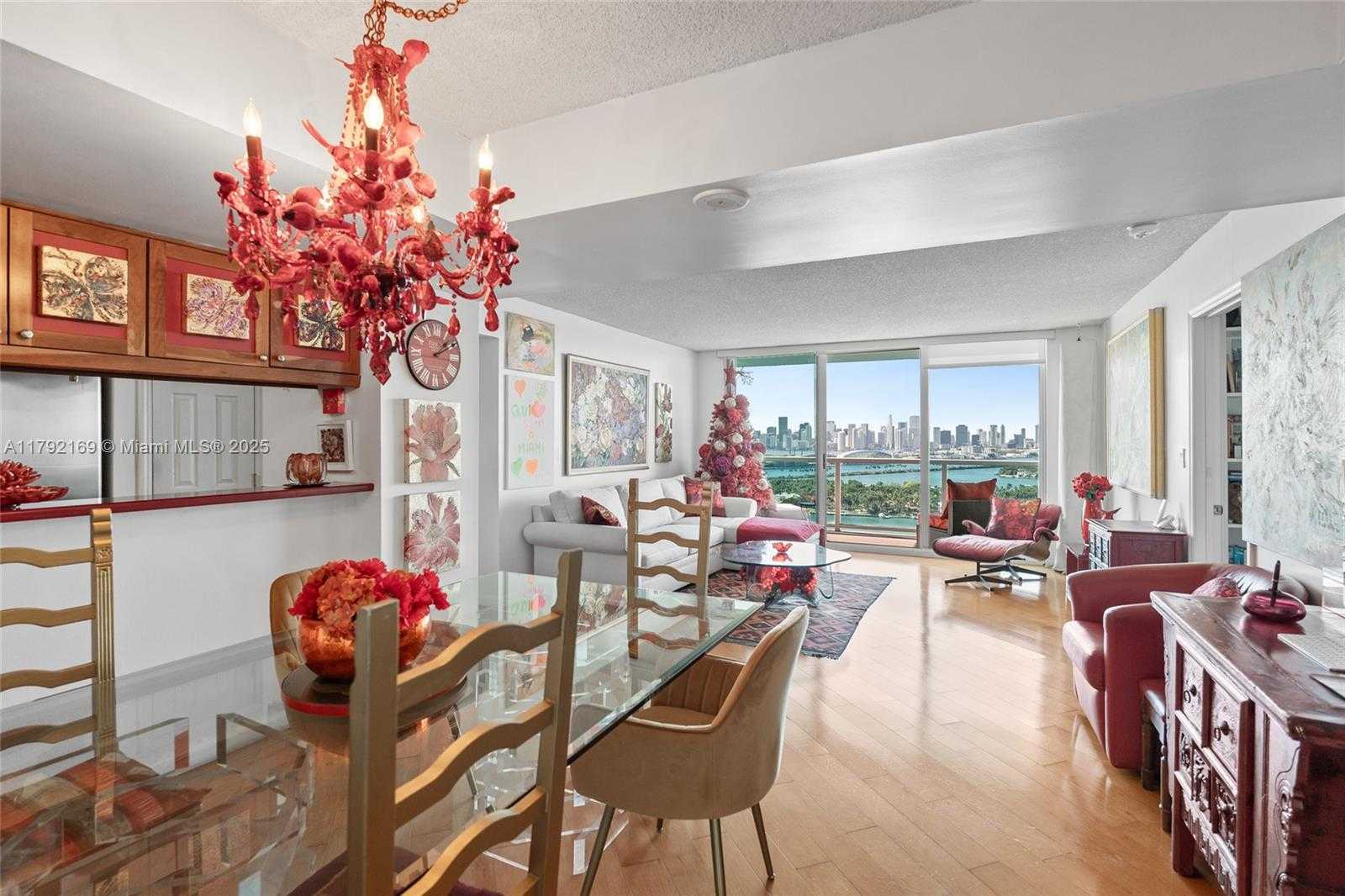 Small Image of 650 WEST AVE #2907, Miami Beach Number 8