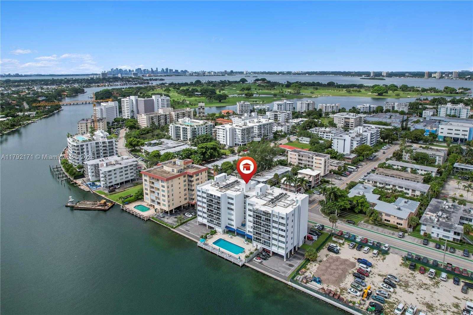Small Image of 9381 EAST BAY HARBOR DR #401N, Bay Harbor Islands Number 5