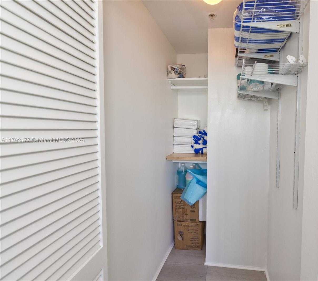 Small Image of 6580 INDIAN CREEK DR #608, Miami Beach Number 13