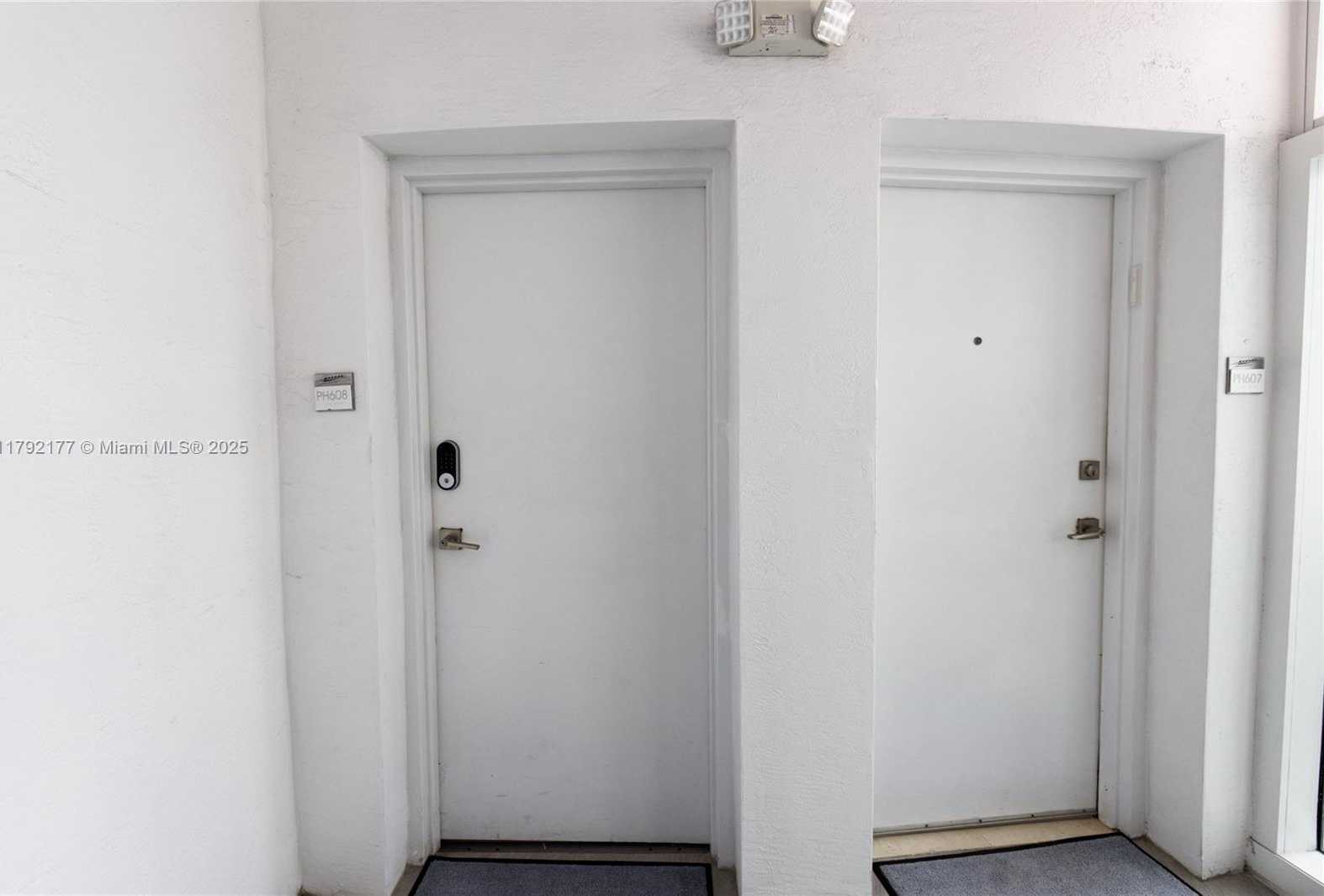 Small Image of 6580 INDIAN CREEK DR #608, Miami Beach Number 15