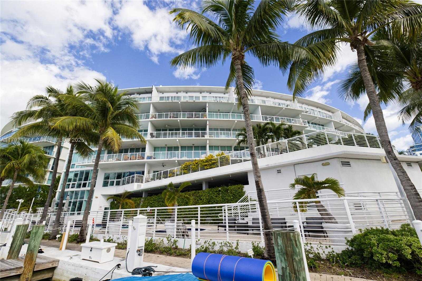 Small Image of 6580 INDIAN CREEK DR #608, Miami Beach Number 26