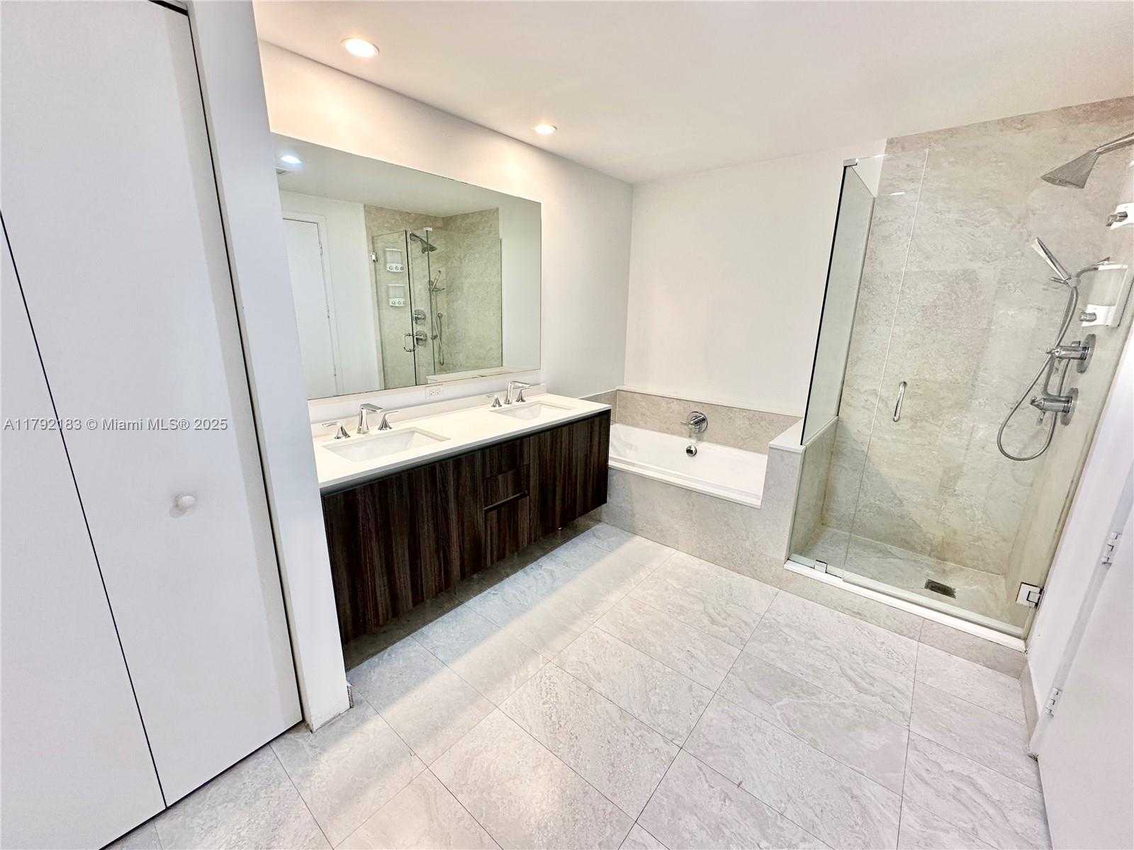Small Image of 488 NORTH EAST 18TH ST #1006, Miami Number 14