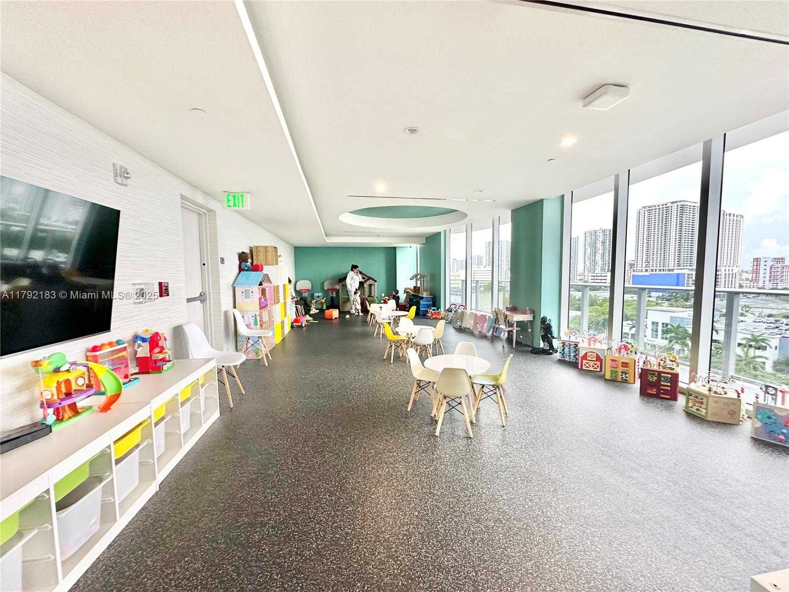 Small Image of 488 NORTH EAST 18TH ST #1006, Miami Number 40