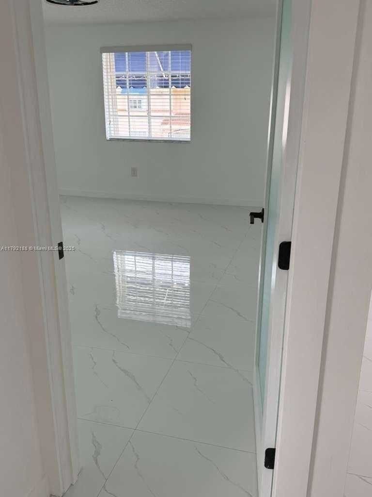 Small Image of 10003 WEST OKEECHOBEE RD #202, Hialeah Gardens Number 5