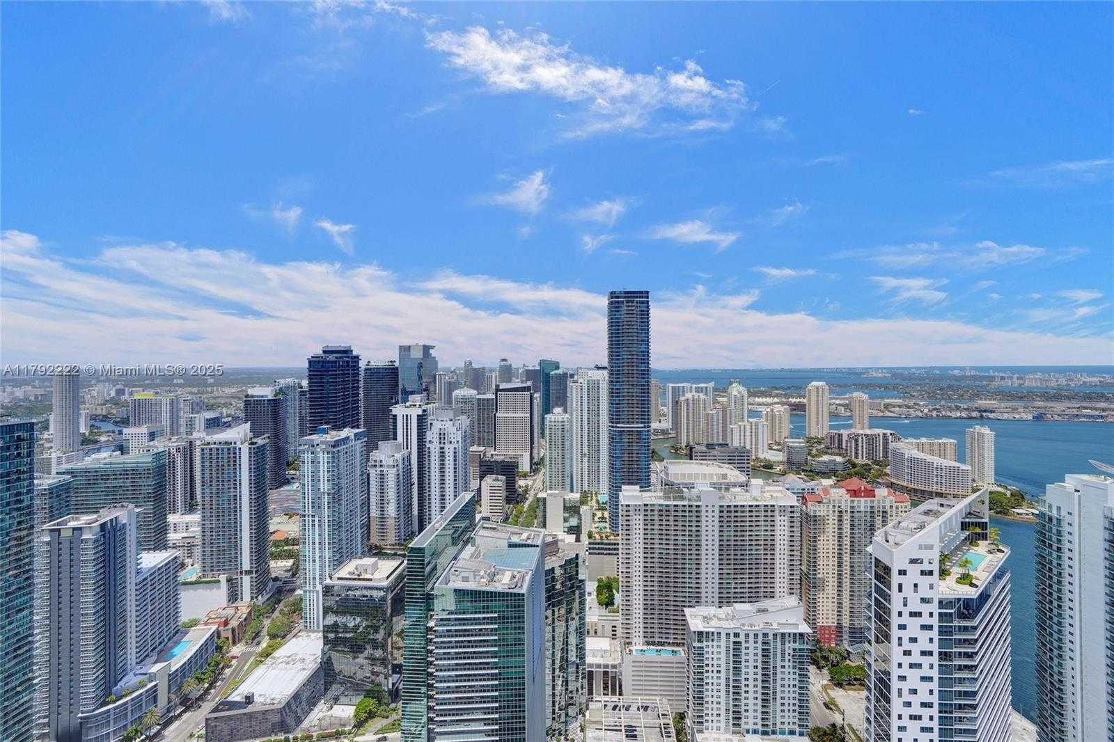 Small Image of 1425 BRICKELL AVE #62E, Miami Number 22