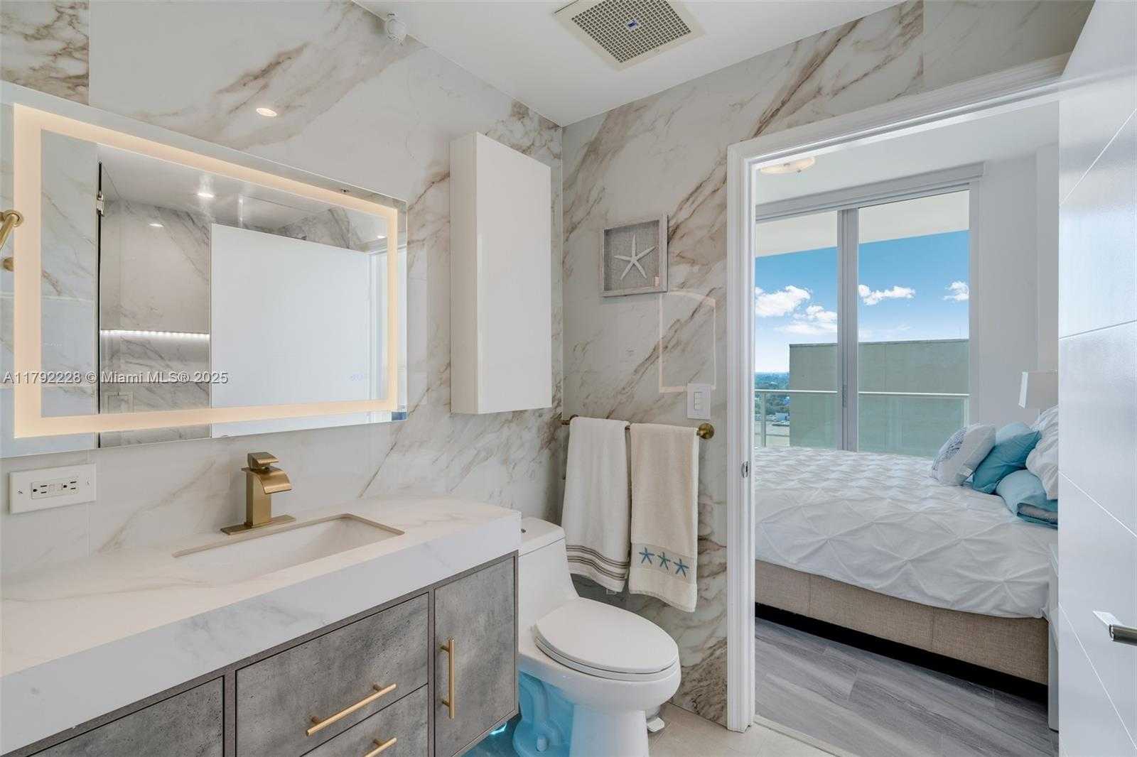 Small Image of 3470 EAST COAST AVE #H1405, Miami Number 11