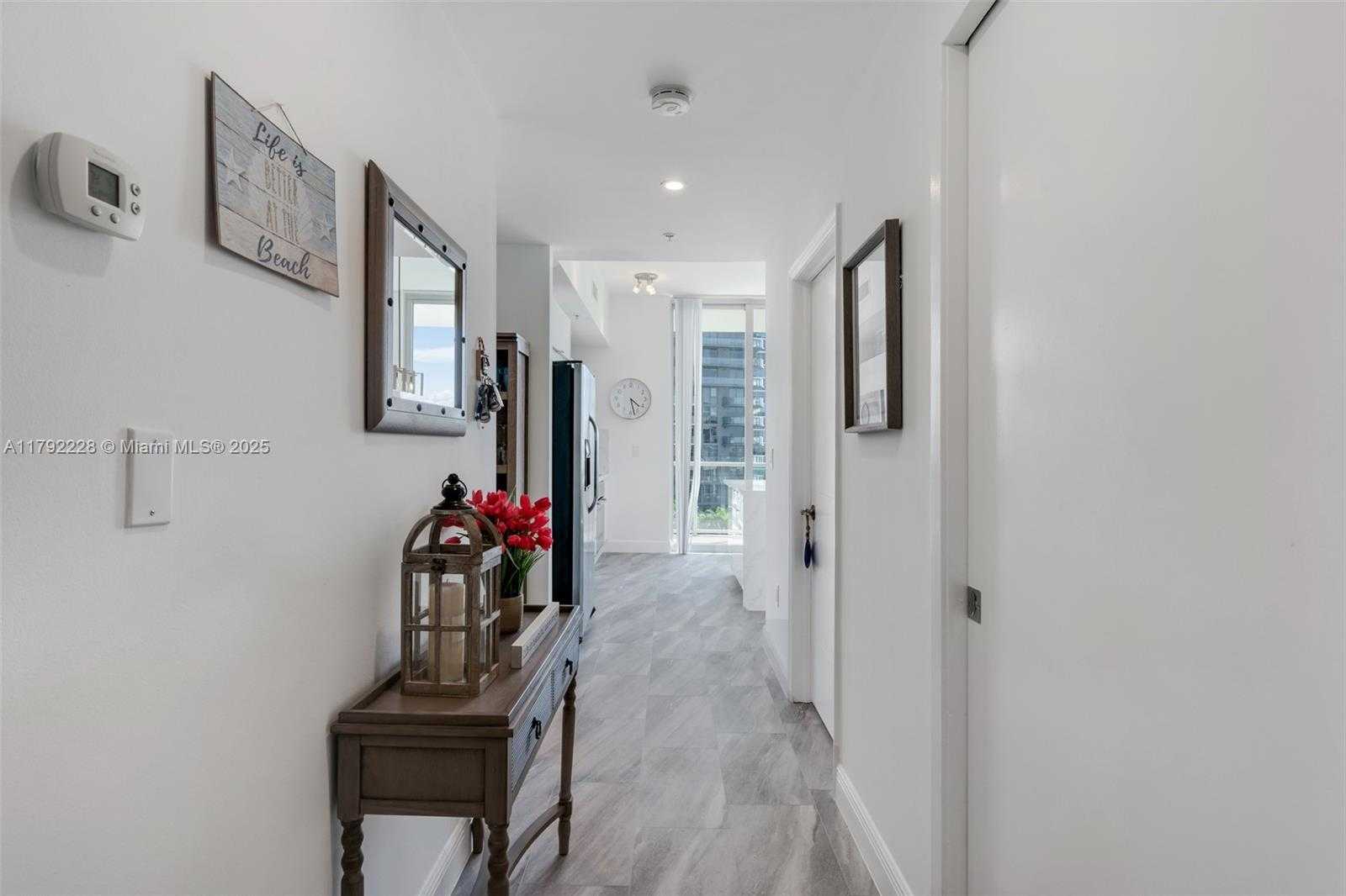 Small Image of 3470 EAST COAST AVE #H1405, Miami Number 16