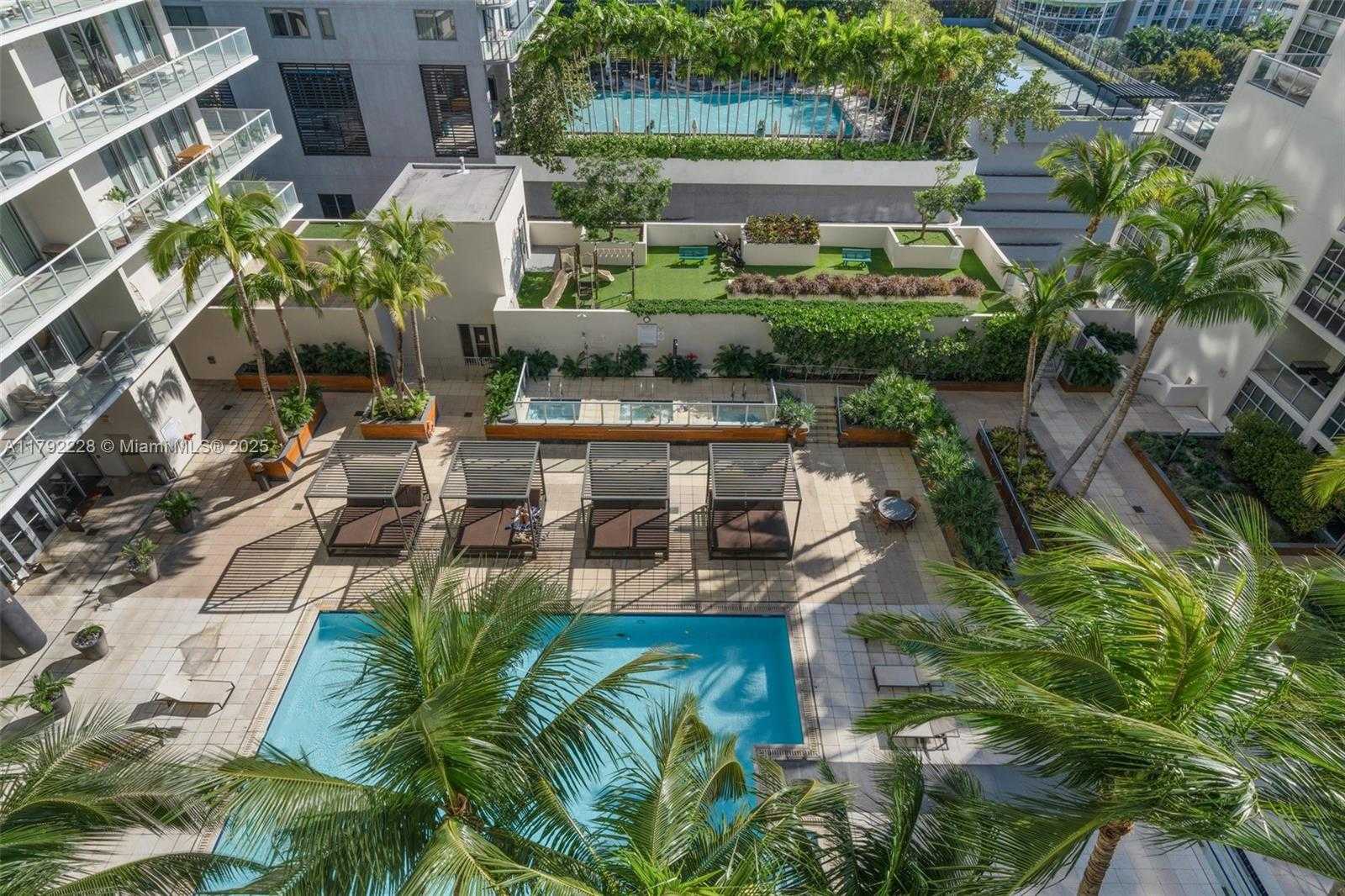 Small Image of 3470 EAST COAST AVE #H1405, Miami Number 22