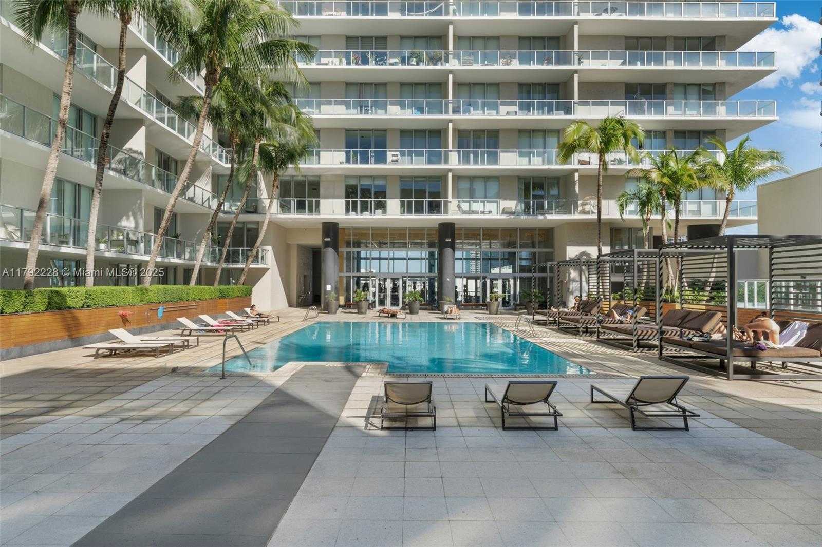 Small Image of 3470 EAST COAST AVE #H1405, Miami Number 31